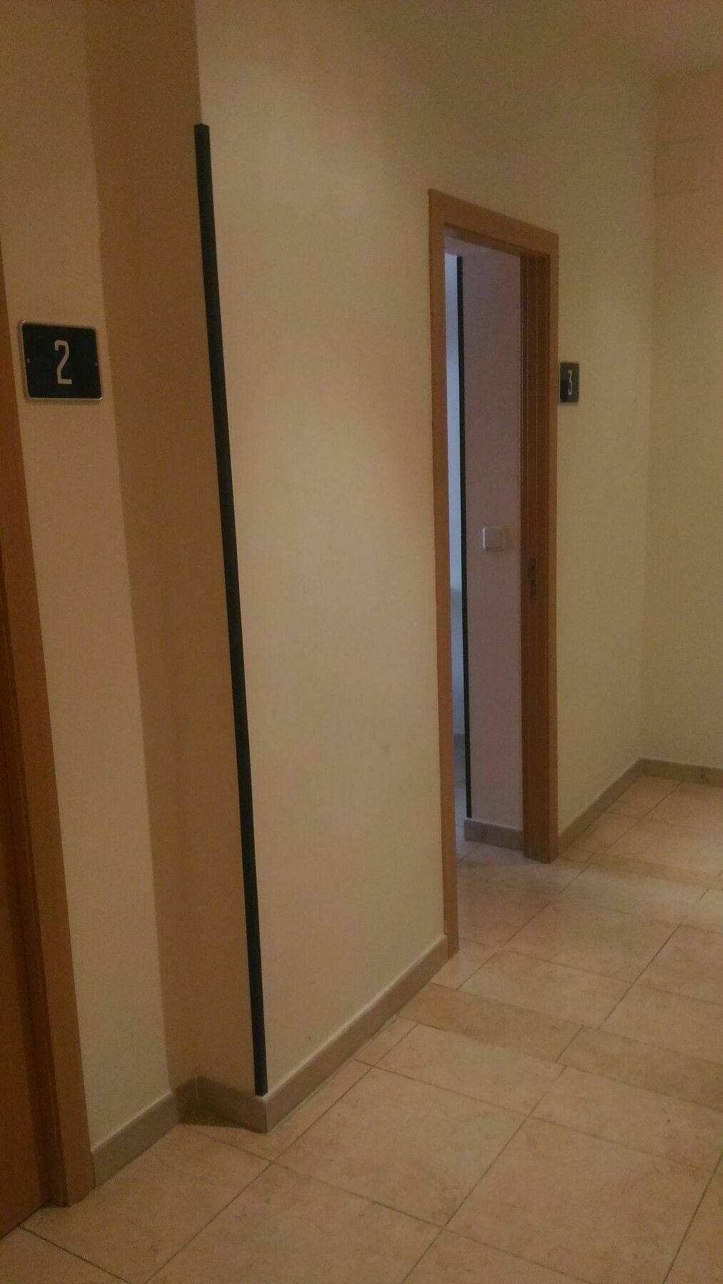 Hostal Alaska Мадрид Екстериор снимка